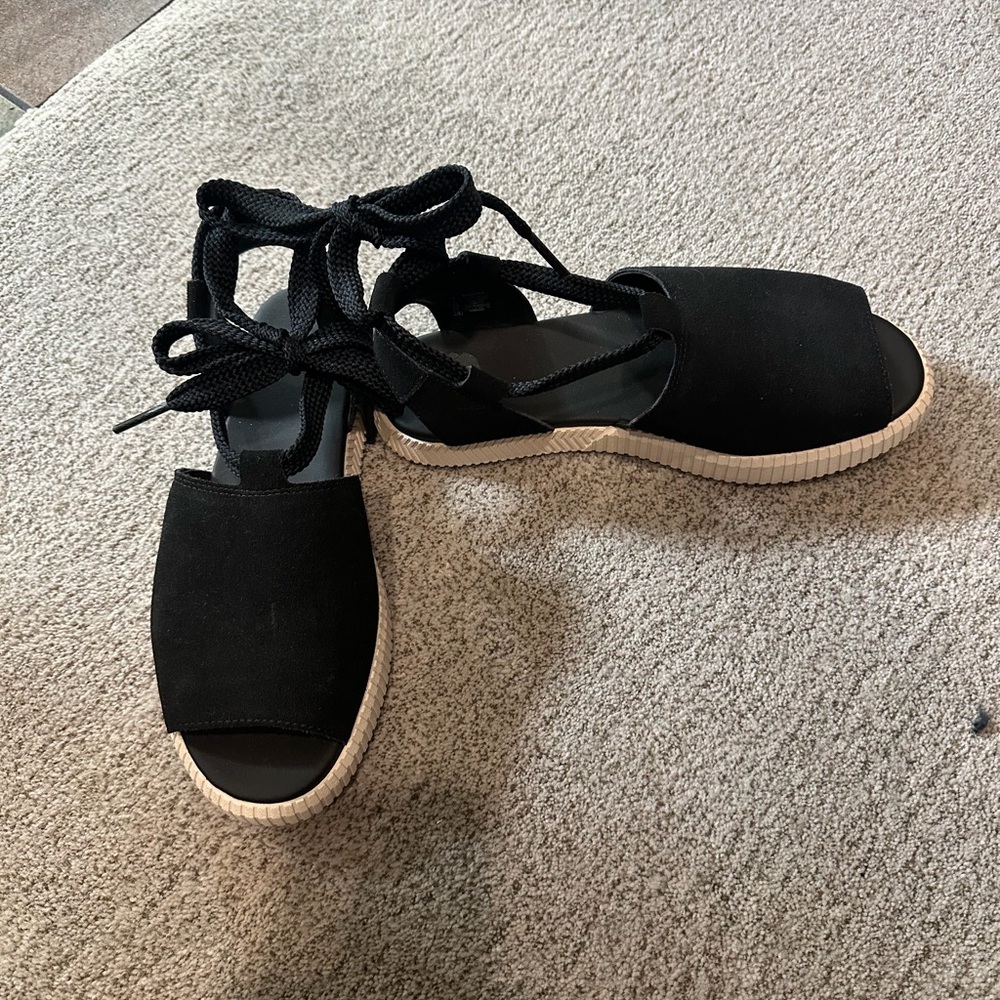 Sorel Black Women's Lace-Up Sandals